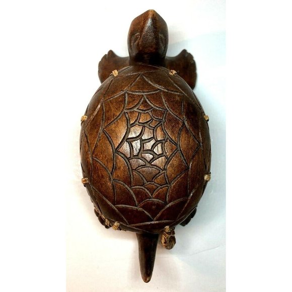 Lombok Indonesia Wood Turtle Trinket Box with Woven Wicker Rattan - Picture 7 of 12